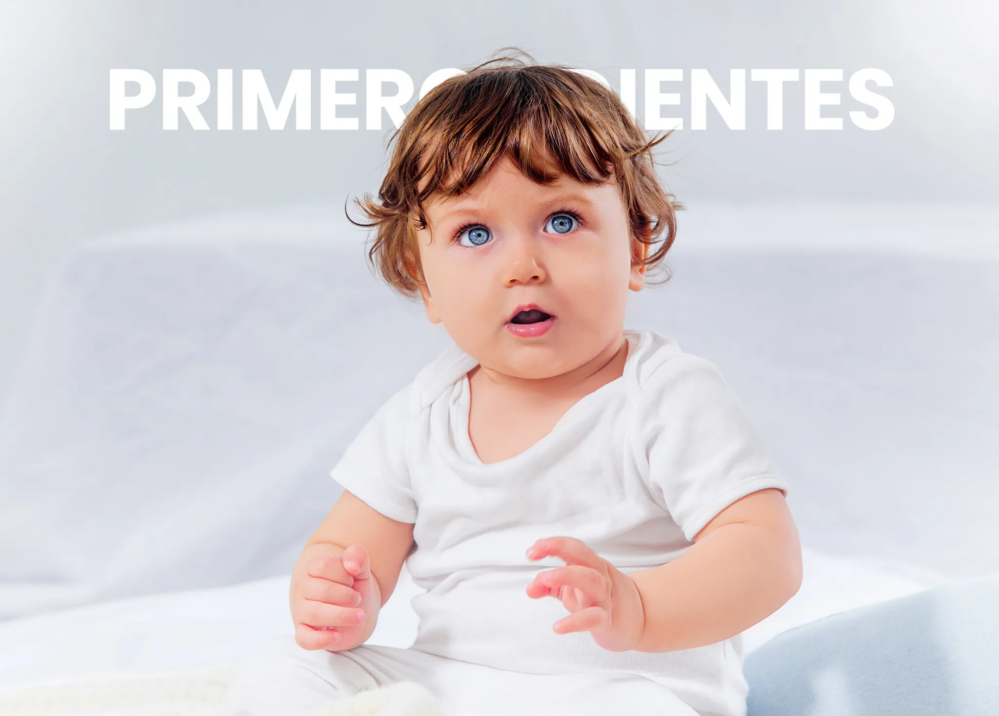¡Le salieron los primeros dientes a mi bebé! ¿Qué debo hacer? ¿Debo cepillarlos?